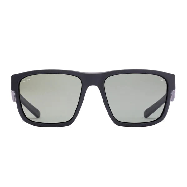 Matte Black / Grey Polar
Request answers the call of fashion meets function in a high-coverage frame with subtle blinders to increase glare protection and Italian-made ecogrilamid for ultra-lightweight durability. Elite capabilities and comfort to wear all day everyday.