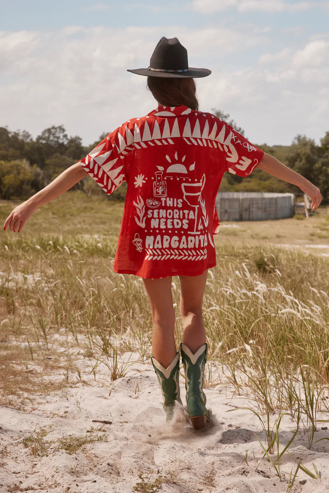 Say hello to the unofficial uniform of Summer and CHRISTMAS!
Crafted from luxurious linen, this shirt features an oversized button up fit, side splits, short sleeves with split and adorned with a beautiful quote on the back.
PLEASE NOTE THAT PRINT PLACEMENT IS DIFFERENT ON EVERY SHIR