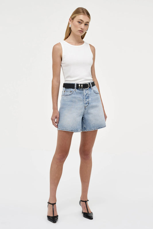 Eva Short – Passenger Light Vintage Indigo
Effortlessly cool and endlessly versatile, the Eva Short in Passenger Light Vintage Indigo is your go-to for a laid-back yet stylish look. Designed with a relaxed A-line wide silhouette and a mid-rise fit, these shorts offer the perfect balance of structure and ease.