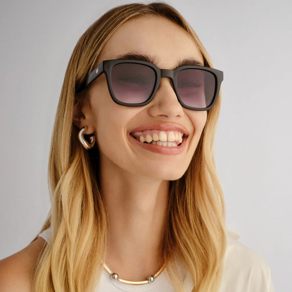 DIRTY MAGIC is a bold unisex style with a sharp rectangular silhouette that exudes effortless confidence. Its oversized D-frame design delivers a distinctive edge while complementing a wide range of face shapes, making it the perfect blend of versatility and attitude.
• Finished in a matte black and tort frame with brown mono lenses.
• Made using BPA free polymer plastic which is lightweight, durable and impact resistant.
• Fitted with shatterproof and scratch resistant polycarbonate lenses.