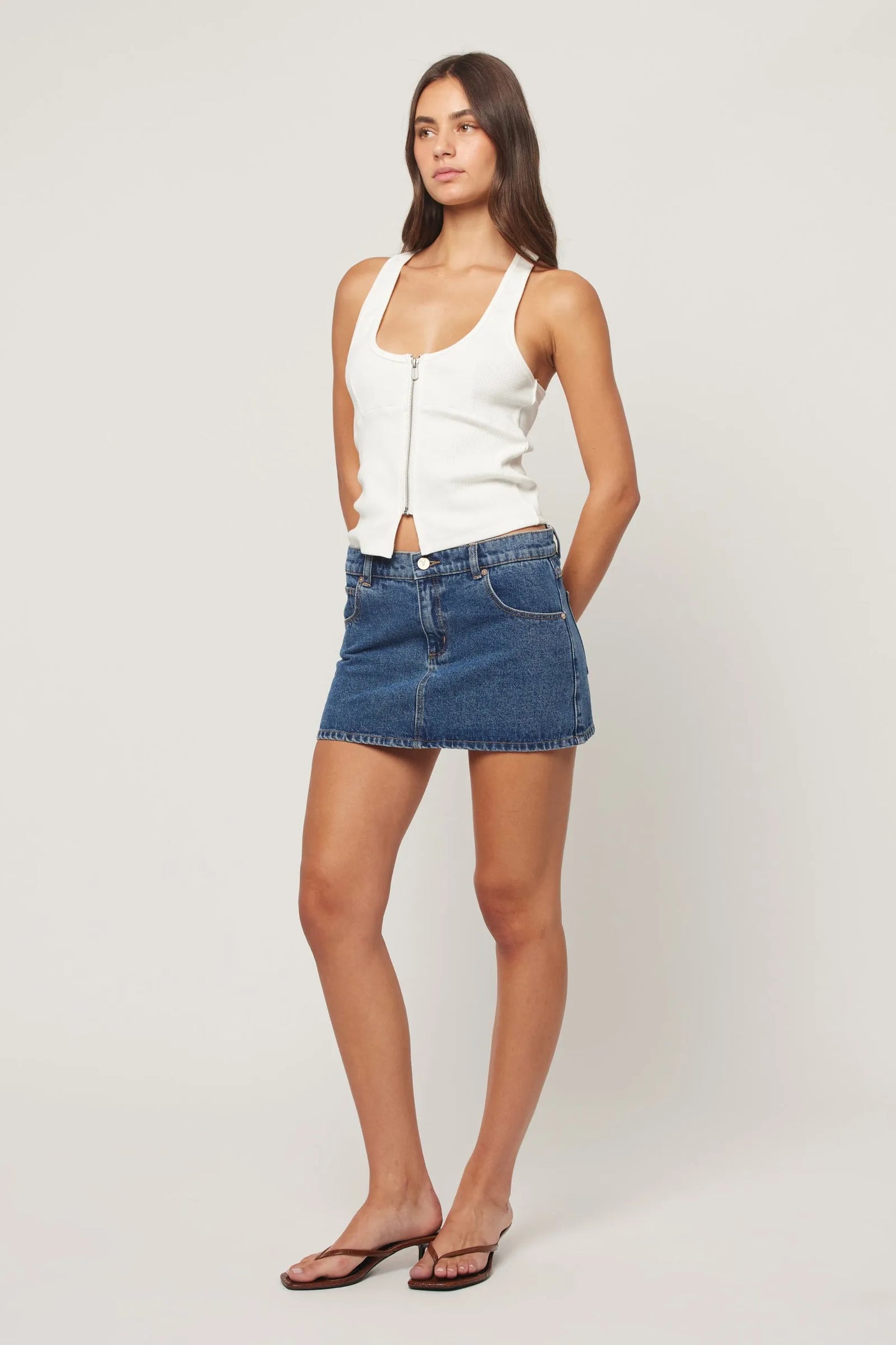 99 Low Skirt - Bella