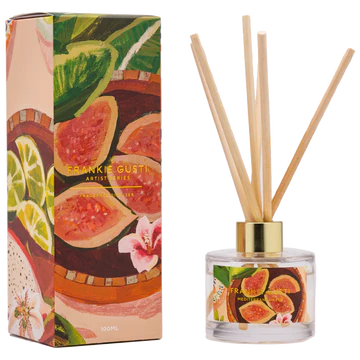 ARTIST SERIES DIFFUSER | MEDITERRANEAN FIG | MIA PENSA
Sun-ripened Turkish figs brightened with rich cassis and crisp melon, layered over cyclamen. milky sap, green bark and earthy cedar wood.
Mia Pensa is a young self-taught artist creating from her home studio in Melbourne's eastern suburbs. Mia loves experimenting with many mediums, including ceramics, working with textiles and digital art. 
With a laid-back and aesthetic-appreciating approach to art, Mia's influences range from vintage