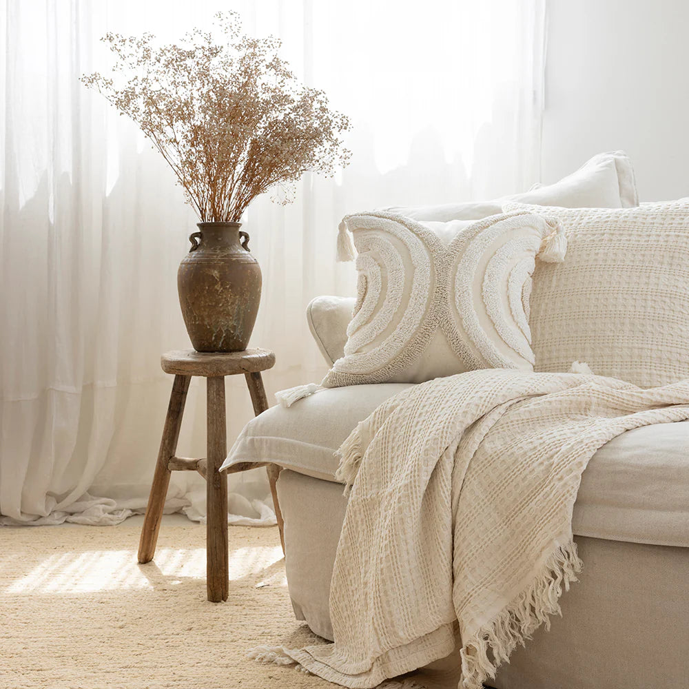 The Cybil range of cushions and throws by Bambury are made from quality cotton in soft contemporary colours, with a beautiful woven waffle-like texture. If looking for a cushion or throw to add some oomph to your room without too much pattern, these might be the perfect choice with their subtle texture and colour.