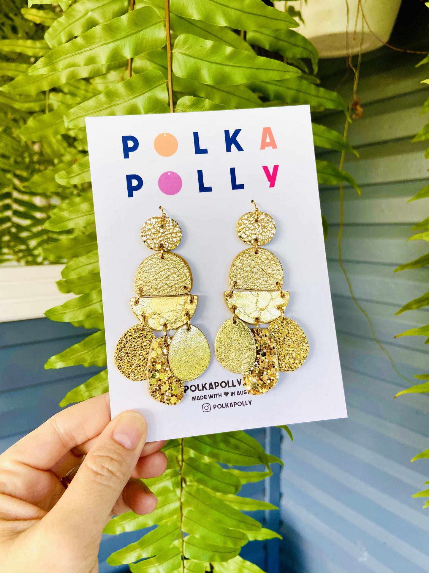 Stunning golden leather earrings in a range of golden finishes and patterns.
Light and bright, sure to be a staple in your collection!