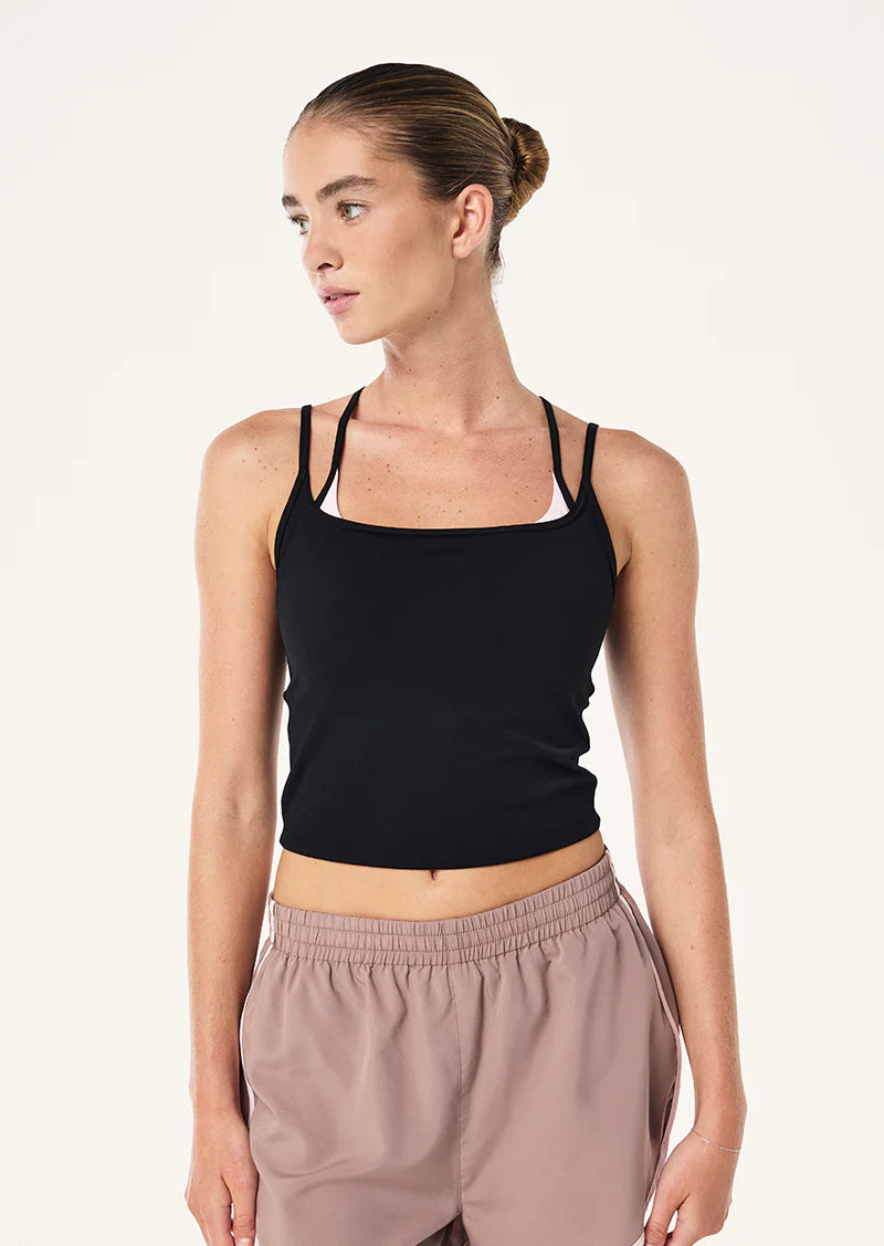 The Distortion Tank in Black & Chalk Pink comes as part of our FUTURE MODERN Collection. Made from our new Studio Soft fabrication, this tank features a flattering double layer square neckline, adjustable straps, and an inbuilt bra with removable cups to serve as the ultimate wardrobe staple. Pair the tank with an active legging for your low intensity workouts or style with the Award pant for an elevated athleisure look.