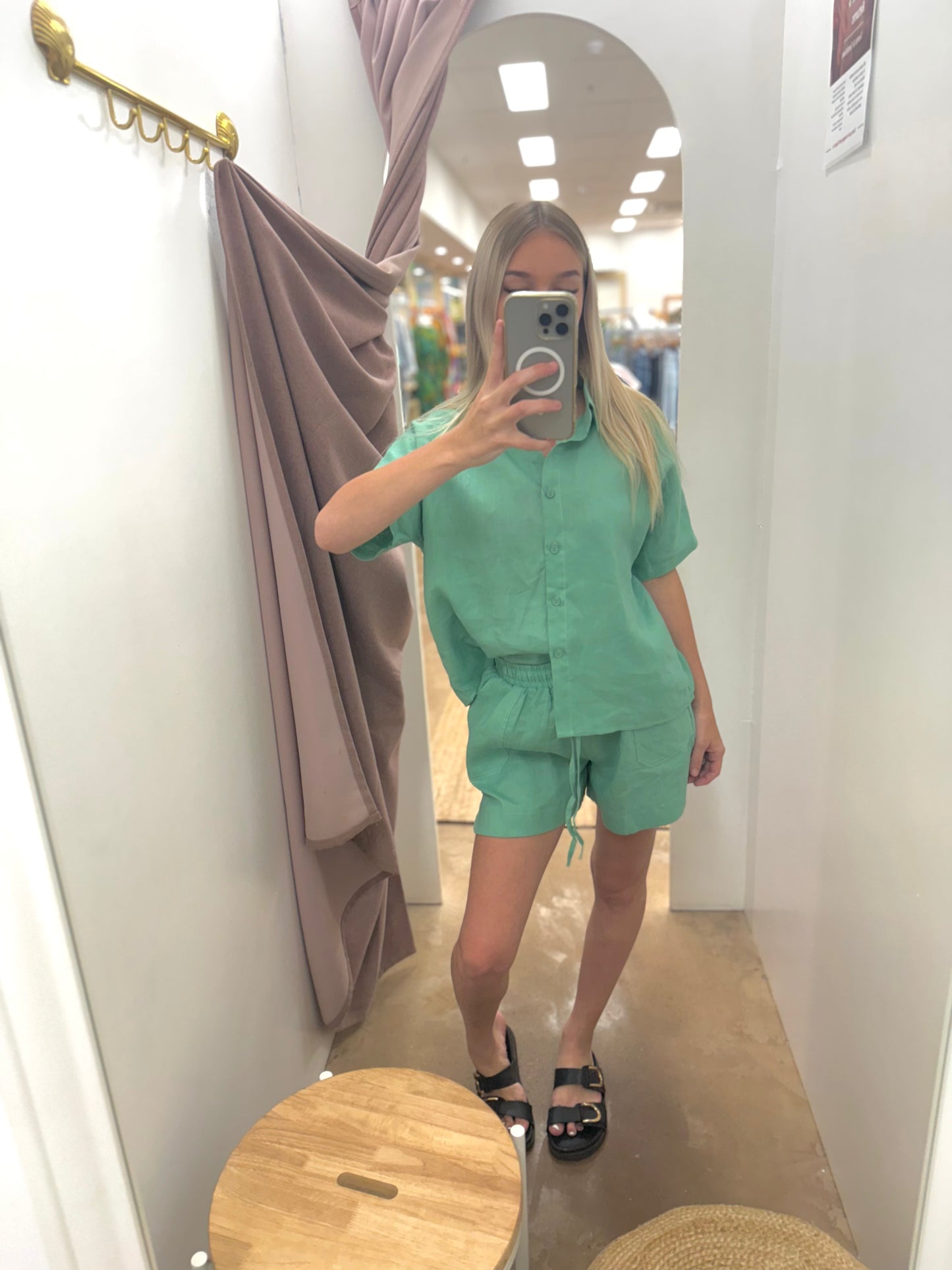 Upgrade your summer wardrobe with our Little Lies basic linen shorts in a refreshing mint green. These luxurious shorts feature an elastic waistband, drawstring, and pockets, making them both stylish and comfortable. Perfect for a day out on the town or a relaxing day at the beach. Pair with the matching Linen Top for the ultimate set.
Small fit, size up for the perfect fit.