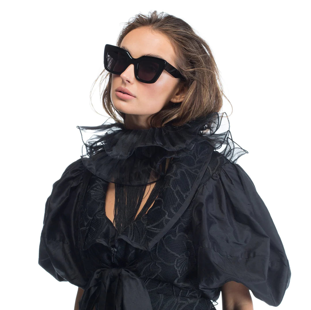 Brigada - Gloss Black / Black Lens (Black Zero)