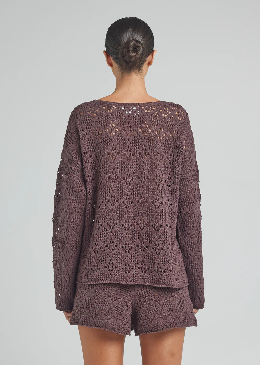 Introducing our Messina Long Sleeve Knit Top. Crafted in a soft 100% cotton yarn, this style is the perfect transeasonal piece. Wear it back with the matching Messina shorts or pair with vintage denim to weave into your everyday wardrobe.