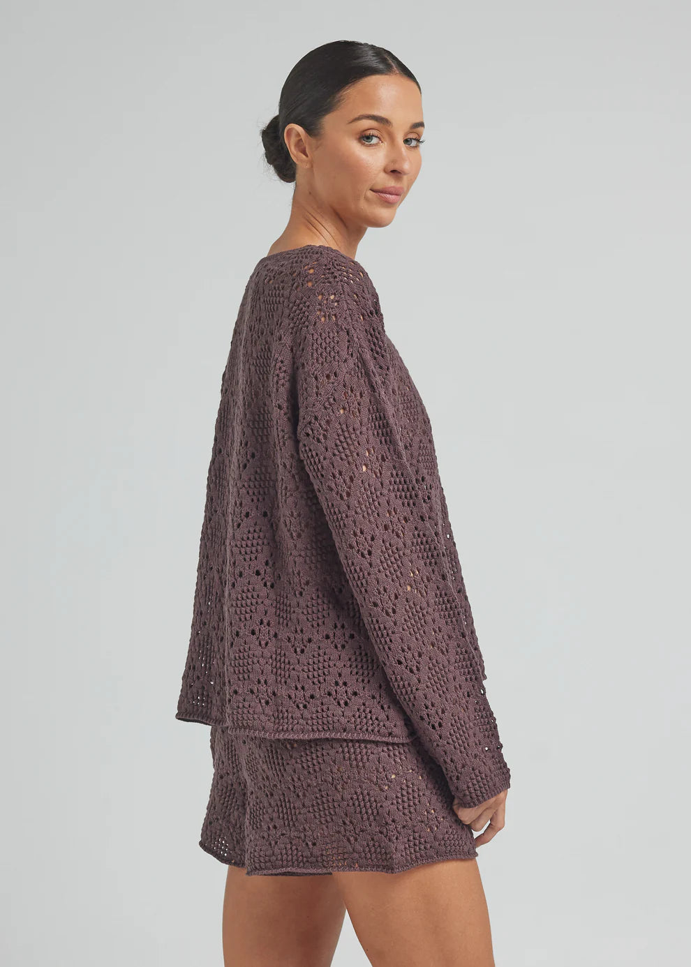 Introducing our Messina Long Sleeve Knit Top. Crafted in a soft 100% cotton yarn, this style is the perfect transeasonal piece. Wear it back with the matching Messina shorts or pair with vintage denim to weave into your everyday wardrobe.