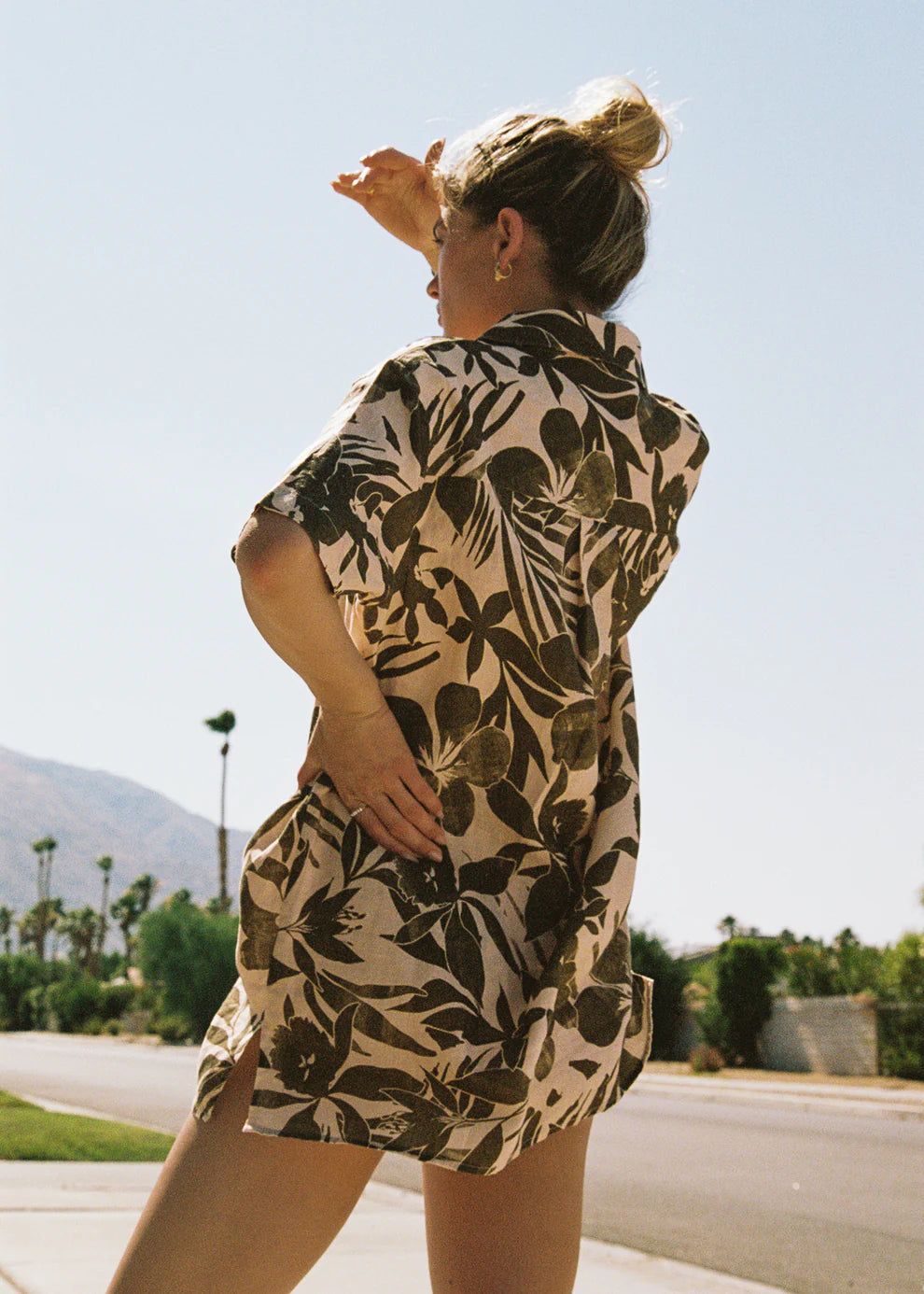 The most perfect beach to bar dress! Our NEW Shirt Dress silhouette is equals part casual and elevated. Crafted in 100% Linen, you'll be living in this style from sunrise to sunset, all summer long.