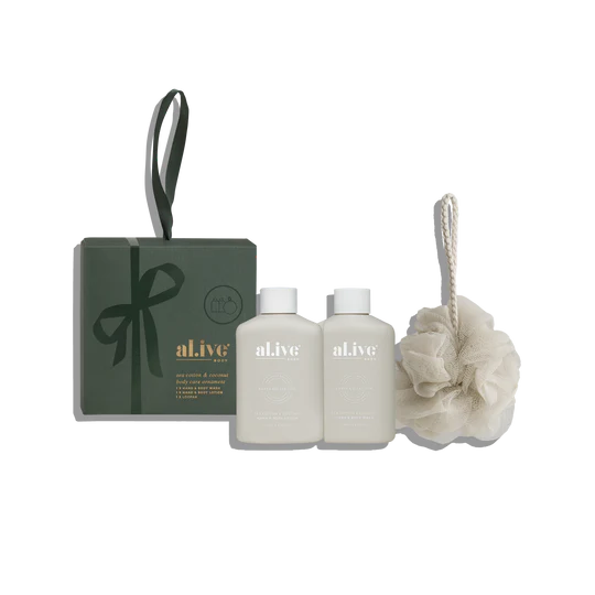 Our beloved Sea Cotton & Coconut travel duo in charming bauble packaging with natural sponge included. Features Body Wash and Lotion perfect for holidays away - functional luxury that doubles as festive tree decoration.