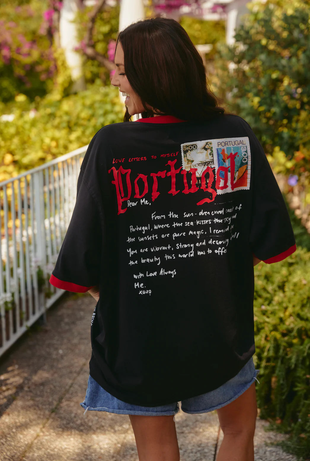 Your softness is your strength. Your love is your armor. Wear it close, wear it proud.
This tee isn’t just fabric on skin. It’s a love note you get to slip into. A gentle reminder in oversized cotton that you’re allowed to slow down, breathe, and hold yourself close.
Cut in our signature oversized fit, it drapes like a soft promise, made for mornings that stretch into nights, and all the in-between moments where comfort matters most.