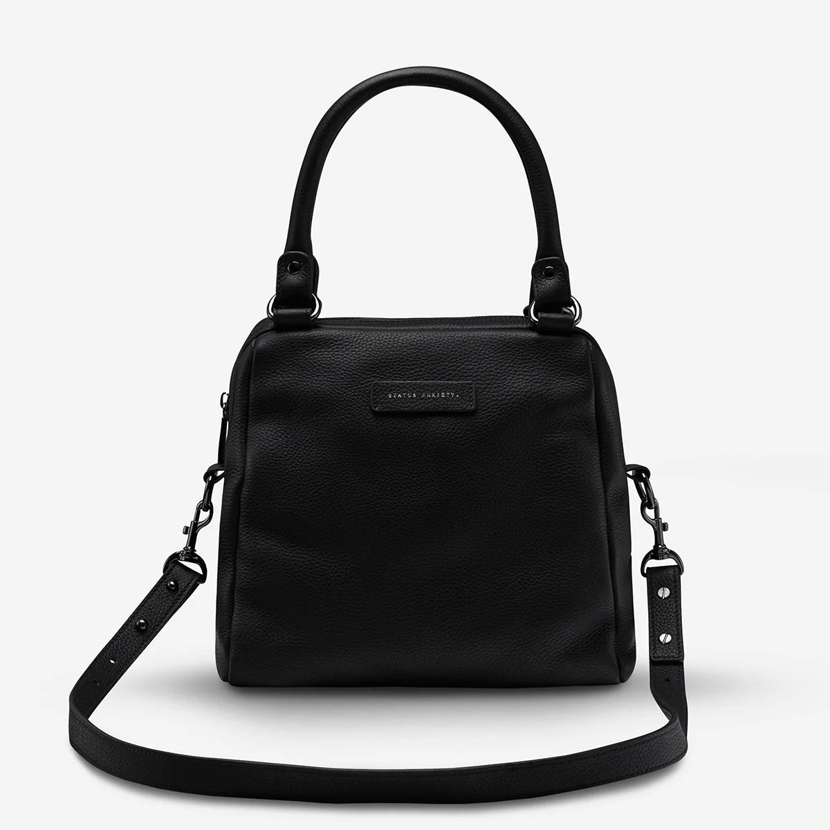 The final assault to end it, to prevail over the proclivity to someone or something. The Last Mountains handbag with its taller silhouette is the perfect day to night companion and can be worn over elbow, shoulder or body (with long strap). Features a wide-opening main compartment, longer shoulder straps for added comfort and secret magnet-close pocket on the outside for your phone etc.