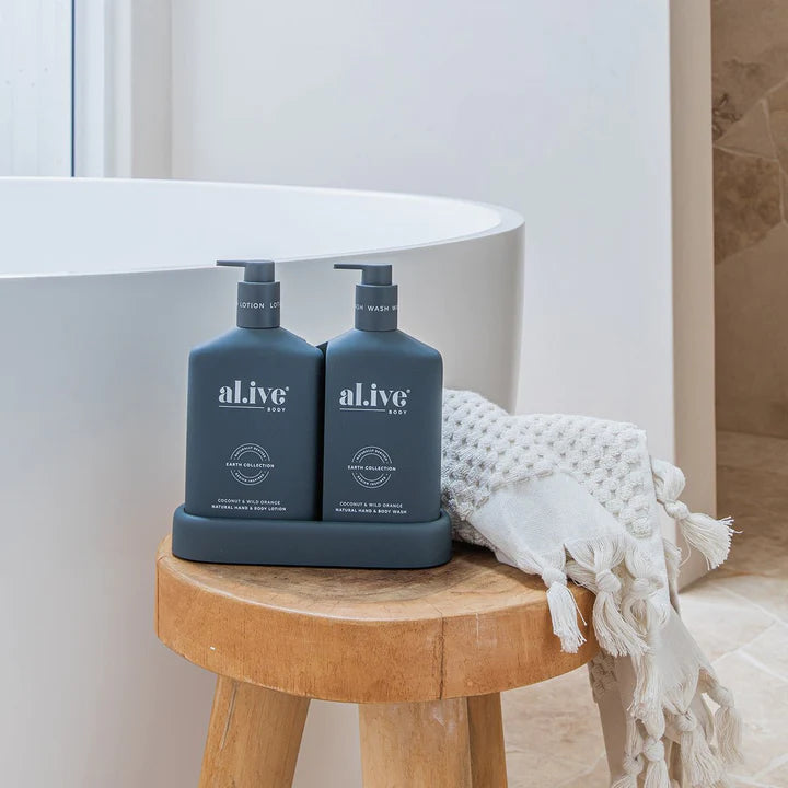 Our Coconut & Wild Orange scent is a fresh, beachy and tropical scent. Featuring top notes of Coconut, Melon and Wild Orange, followed by a base of Vanilla, Cream and Tonka Bean. This smell will leave you feeling like you are on holiday all year round.