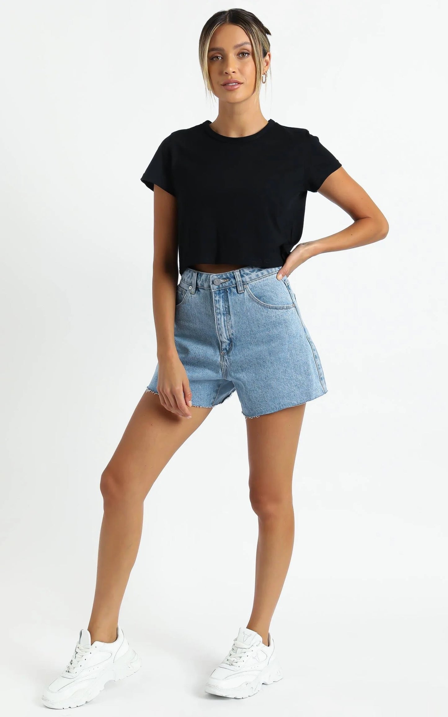 Esmeralda - A Venice Short, the perfect all-rounder denim short by Melbourne fashion house ABRAND. 100% cotton, high rise, relaxed fit.