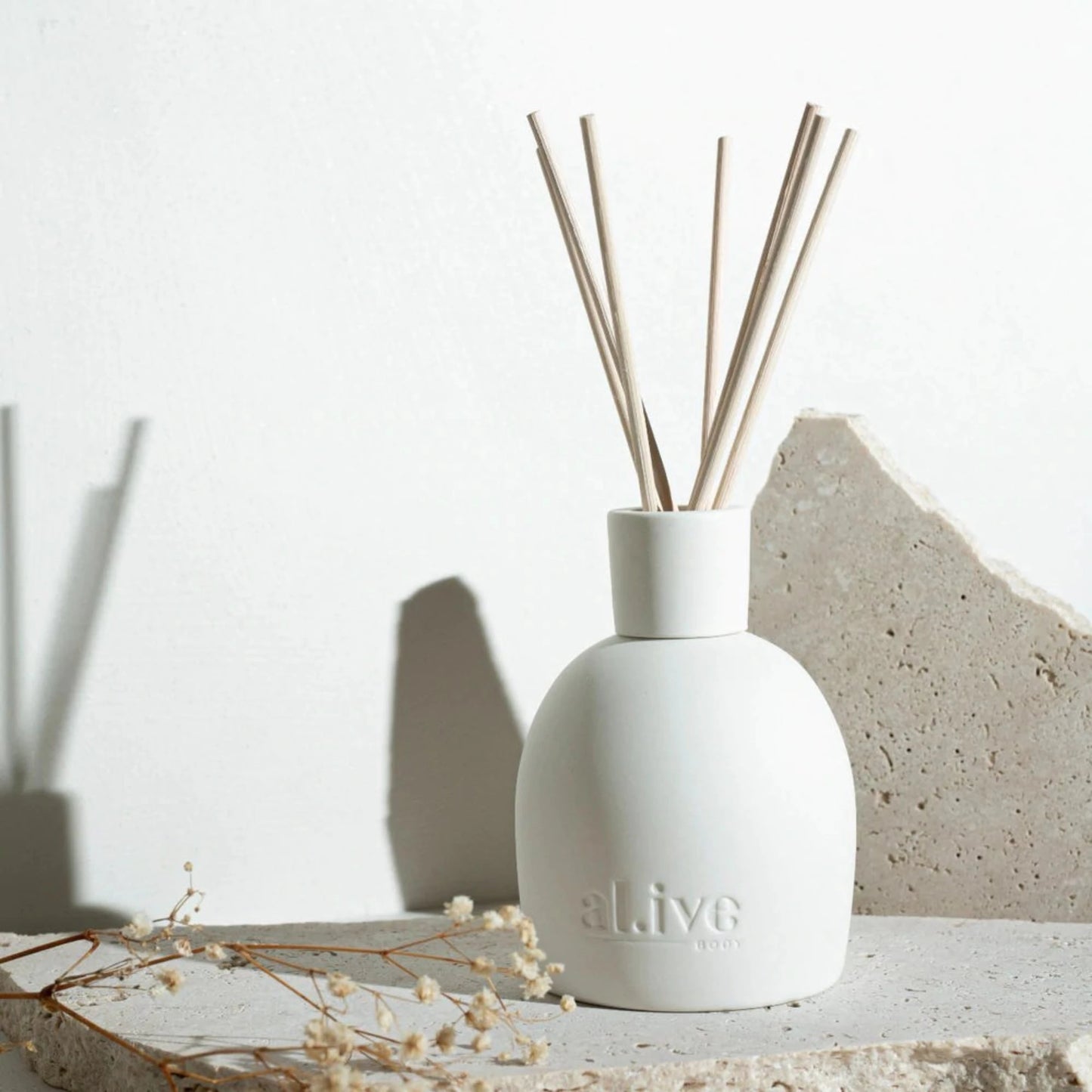 The Sweet Dewberry & Clove Diffuser features matte-white ceramic vessels, that enhance any decor or colour palette whilst scenting your home with the heady aroma of tropical fruit and warm spices.