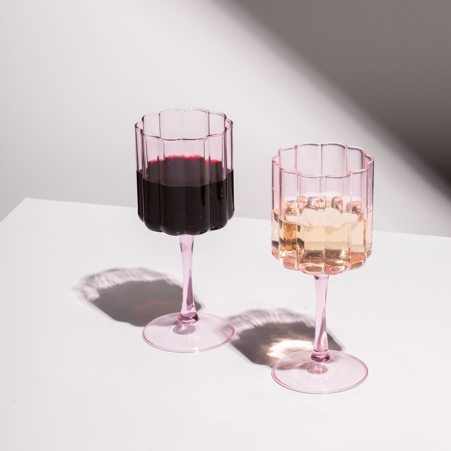 Two x Wave - Wine Glasses