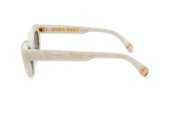 The SUGA BABY is a brand new SS/22 style to the OXF range, a unisex 100% handcrafted frame designed to make a statement.