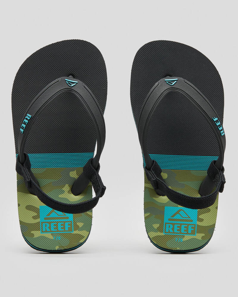 Brand:
Reef
Product:
Toddlers' Switchfoot Prints Thongs
Pattern:
Camo
Thong Features:
Branded strap, Printed footbed, Regular straps, Splice detail
Heel Type:
Flat Heel
Additional Details:
Water friendly.