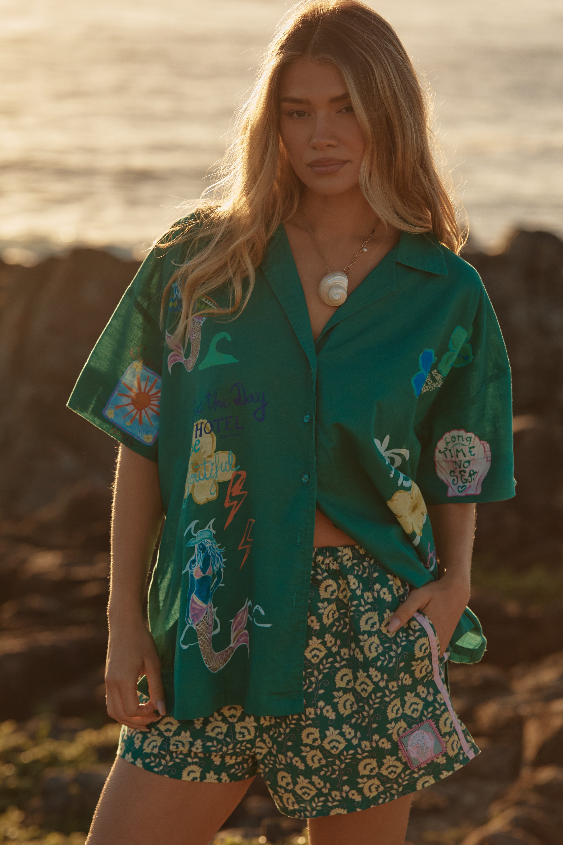 Sabbi - Meet your new go-anywhere, feel-good short. The Altos Short – Green&nbsp;Seas The Day brings effortless coastal vibes with a playful twist. Crafted in a lightweight, breathable fabric, these shorts are designed for sun-soaked days, salty air, and easy movement from beach walks to sunset drinks.