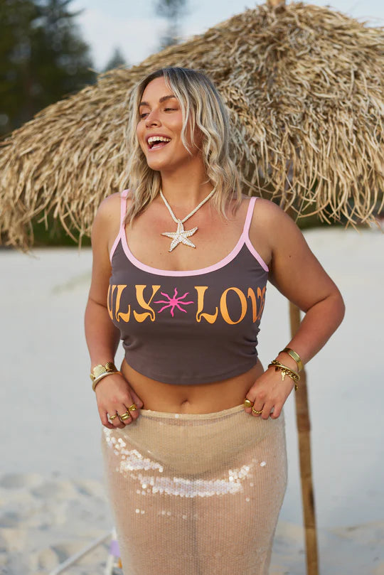 Only Lovers Left - Sun on your skin. Balmy days ahead.

Crafted from a soft ribbed cotton–spandex blend, it’s stretchy yet structured, hugging in all the right places. Designed with a flattering low neckline, open back, and contrast trim, it’s finished with a punchy front print and a cute little sun motif that brings the Seashell Motel energy full circle.


Pairs perfectly with our Shell Club Boxer Shorts for a spicy, sun-soaked look.