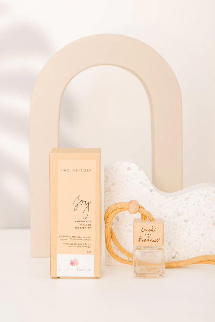 Enjoy&nbsp;your favourite Laced with Kindness candle scents on the go.&nbsp;Freshen up your car, caravan, wardrobe, or favourite space with our&nbsp;car diffuser collection&nbsp;that contains a few of our best selling blends.&nbsp;

Feel fresh, healed, and relaxed on the road wherever you go.&nbsp;

Available in&nbsp;Balance,&nbsp;Healing,&nbsp;Love, and&nbsp;Protection.&nbsp;Each is infused with crystals for extra healing properties.&nbsp;

Size:&nbsp;4.5cm x 2cm x 2cm
