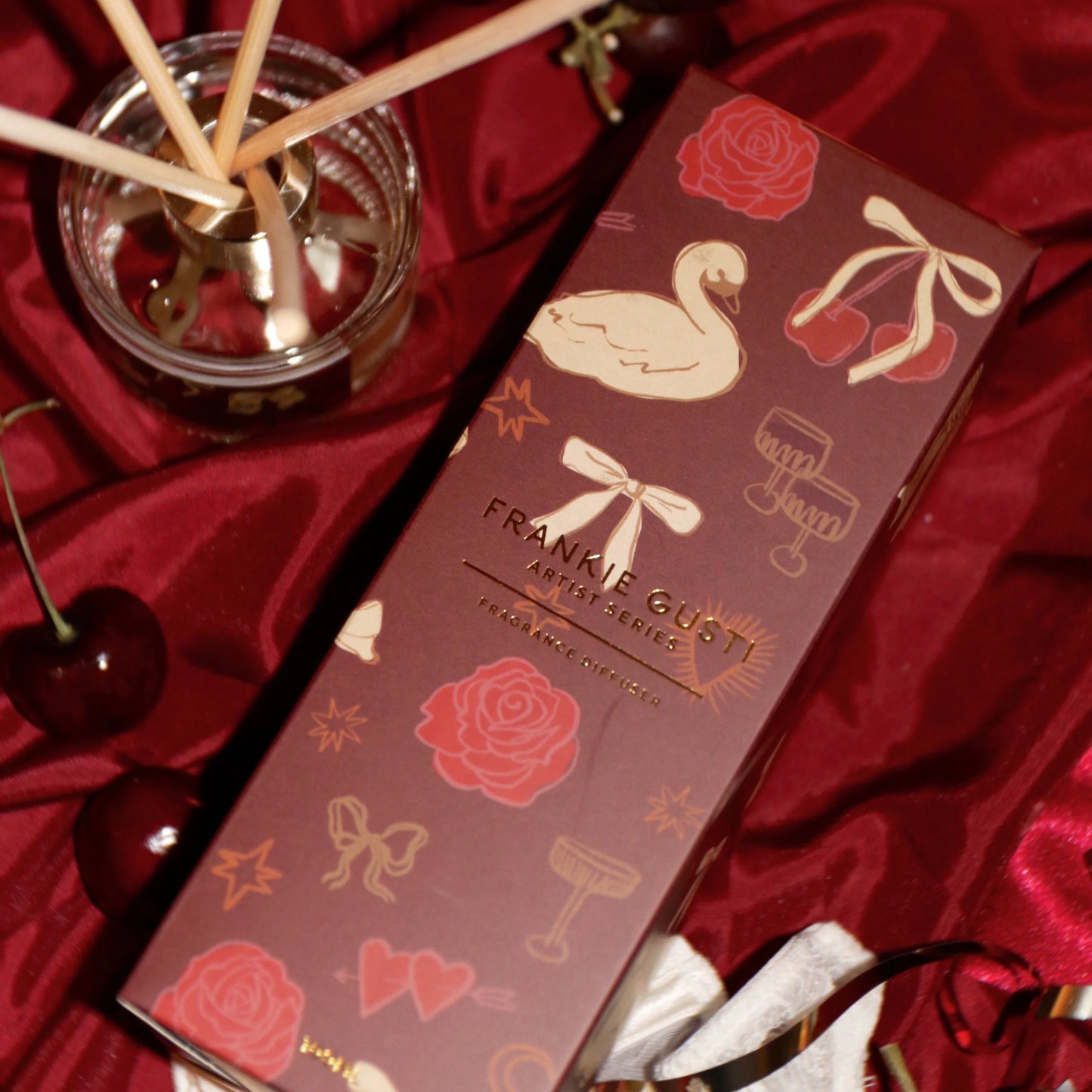 Sultry Black Cherry entwines with Bitter Almond, Velvety Rose + Jasmine Sambac, layered with Sweet Plum, Patchouli and Smoky Tonka Bean

Artwork by Kimmy Hogan

100mls
4-6 months use
Cruelty free + vegan
Fragrance Oil
Natural reeds
Hand poured in the Yarra Valley | Melbourne