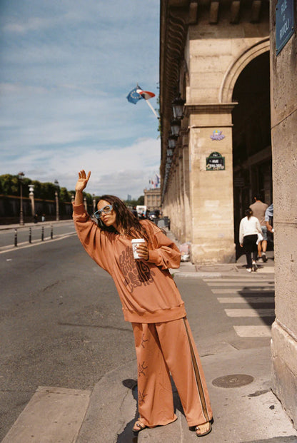 Loungewear that lifts your mood—the Abracadabra Hades Pant brings cozy comfort. Made for days when you want style to come with ease. Pair it with "ABRACADABRA OG JUMPER" for an elevated track-set for the go.
