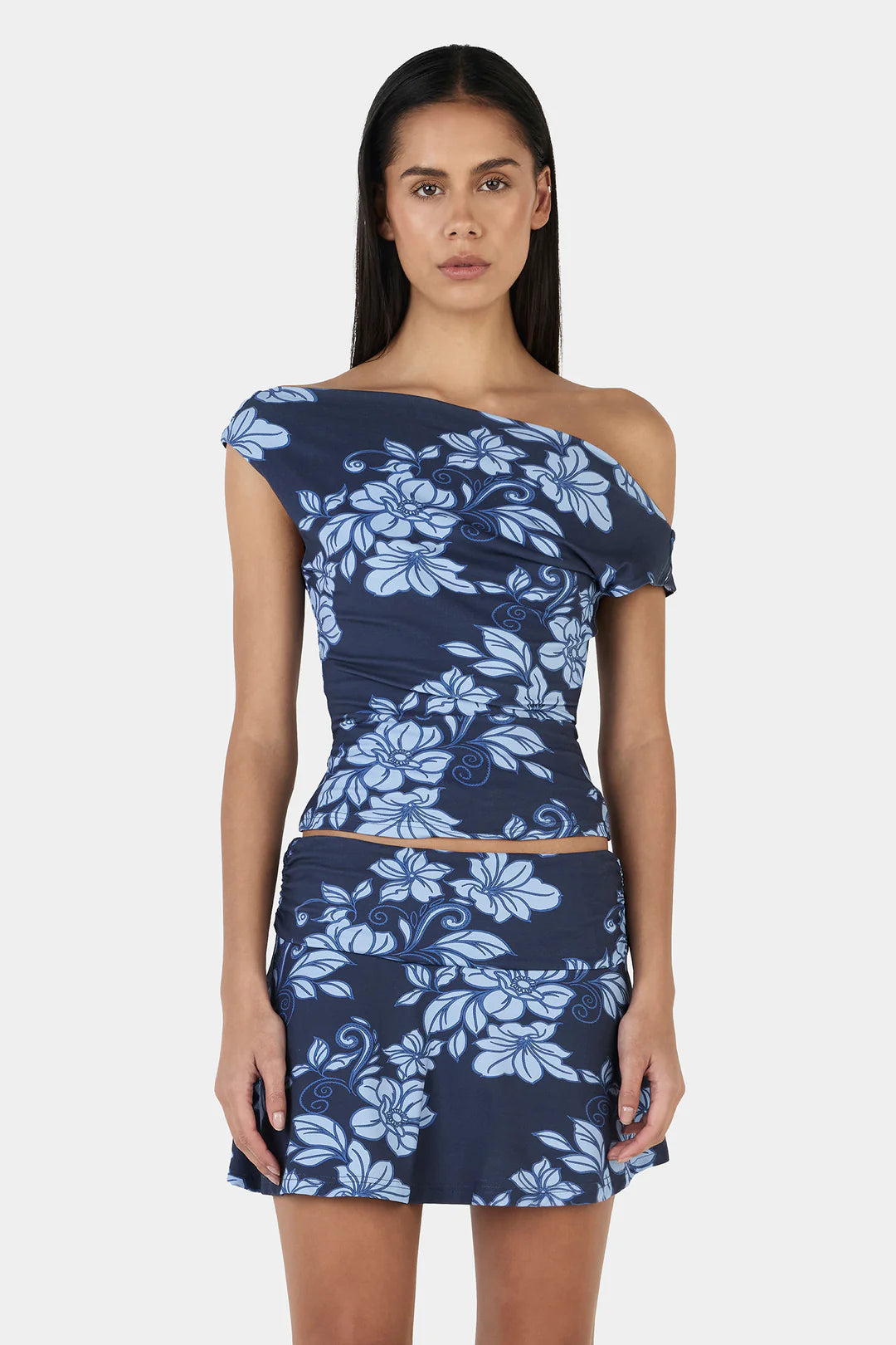 Ownley - The Camila Top is a cowl neck style crafted from soft cupro jersey. Designed for versatility, it can be worn on or off the shoulders and features a low scooped back. The front is fully lined for added coverage. Pair it with the matching Adriana Mini Skirt to complete the set.