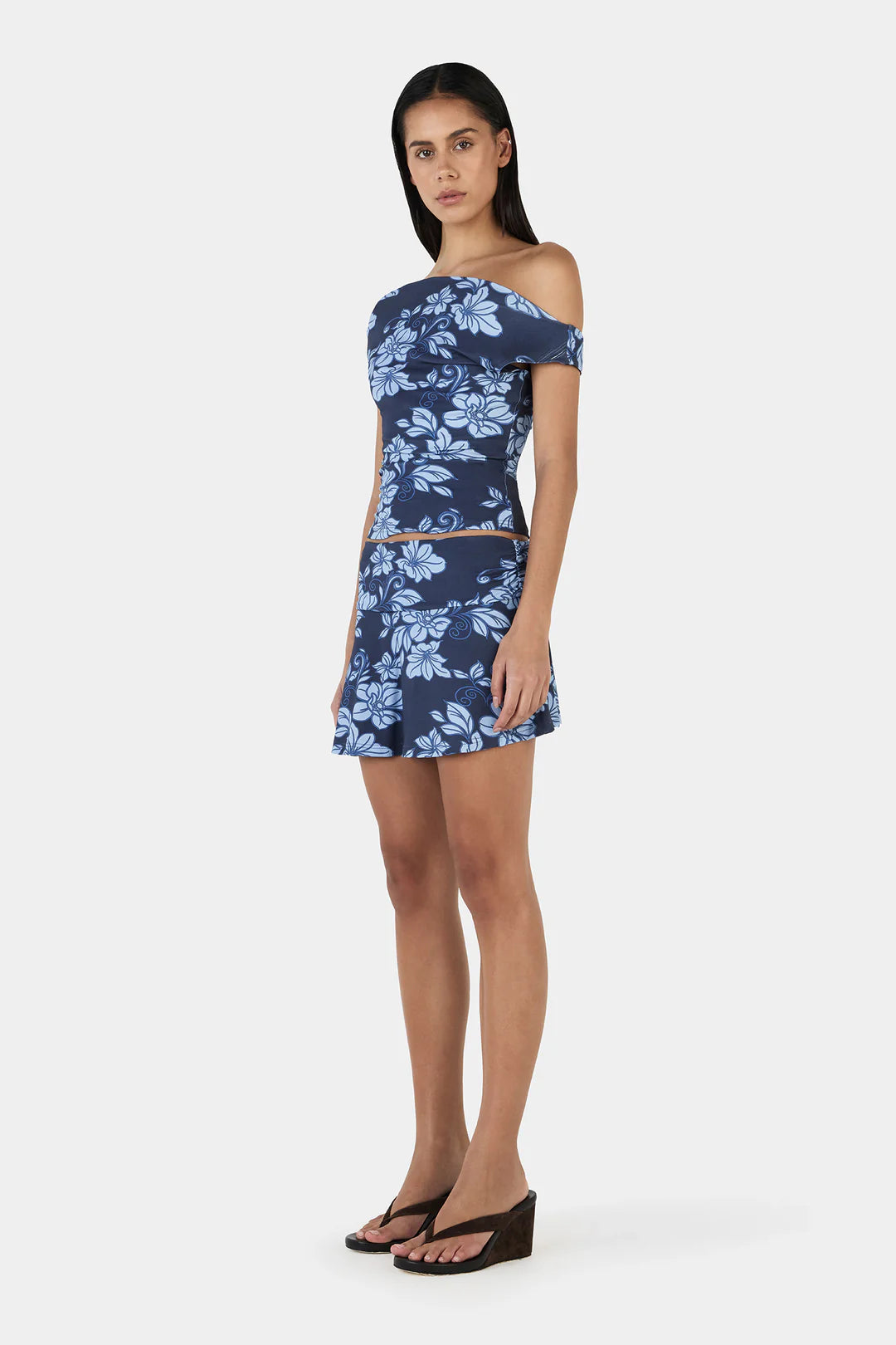 Ownley - The Camila Top is a cowl neck style crafted from soft cupro jersey. Designed for versatility, it can be worn on or off the shoulders and features a low scooped back. The front is fully lined for added coverage. Pair it with the matching Adriana Mini Skirt to complete the set.