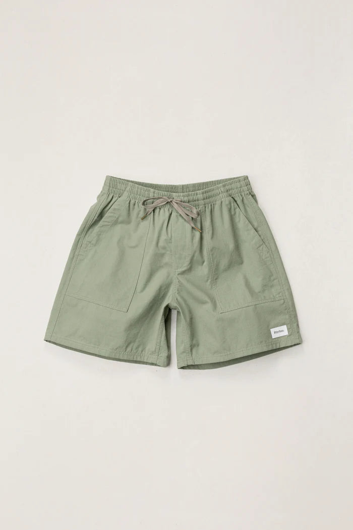 Fatigue Jam - Built for exploration, these 18-inch ripstop jams feature a vintage wash, drawcord-adjustable waist, and functional pockets for a relaxed, go-anywhere fit.



