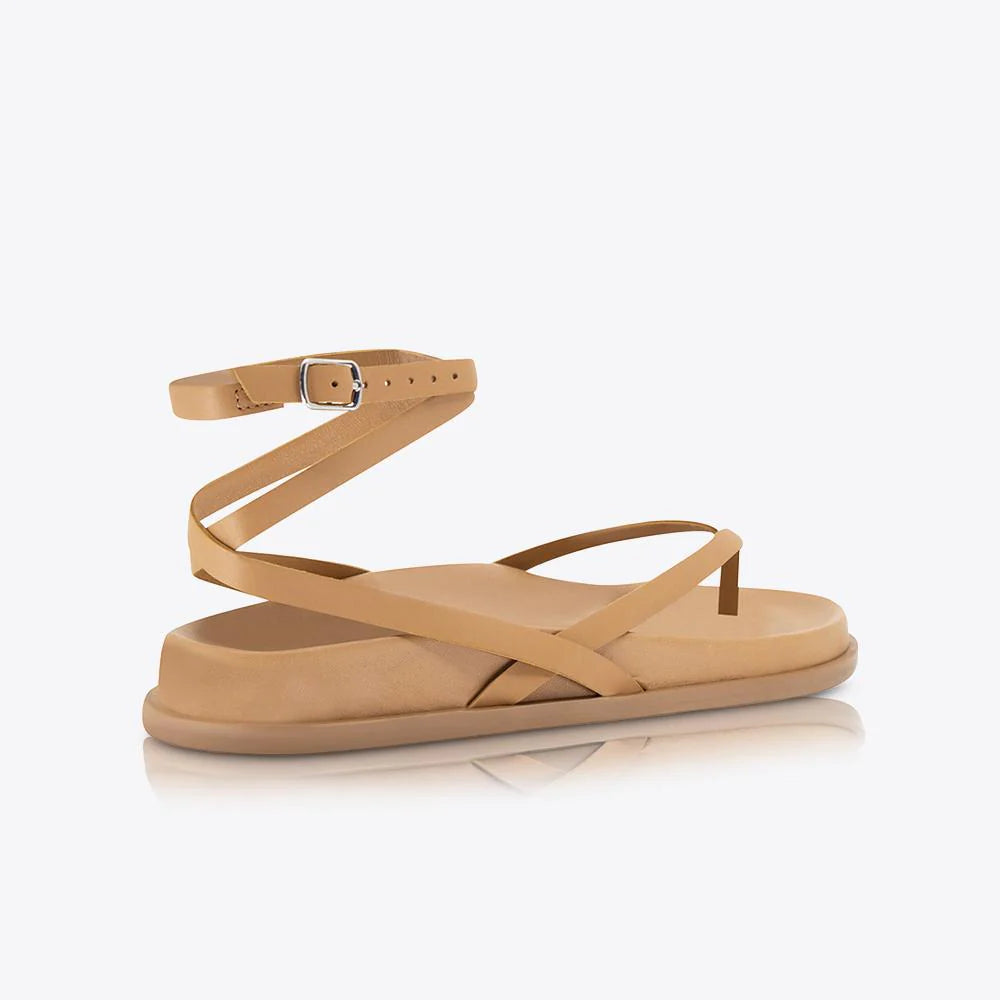 Polished and pristine, there’s something about this pair of casually sophisticated thong sandals that makes them such a great option for everyday wear. Whether you’re looking to dress them up or down, these versatile footbeds with wrap around ankle strpa will round off any look wonderfully.