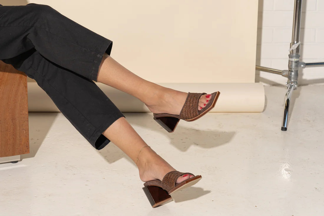 The Bellagio features our favourite statement sole extending from beneath the leather base and a beautifully carved leather upper. The opened square toe and signature wooden block heel constructs a sophisticated and elevated silhouette. Perfect for your day at the office or if you’re after an elegant day option.