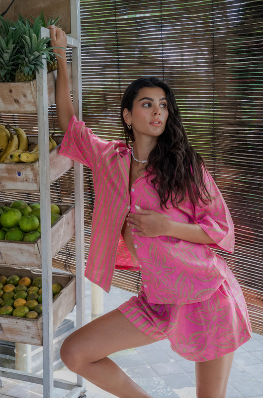 Pops + Co: The Luna - Make way for the must have shorts this season. With their loose fit style and elasticated waist, they are your new seasonal uniform. Pair with our Lou Short Sleeve Shirt or Ellery Vest for the ultimate set or separate with your wardrobe staples.&nbsp;