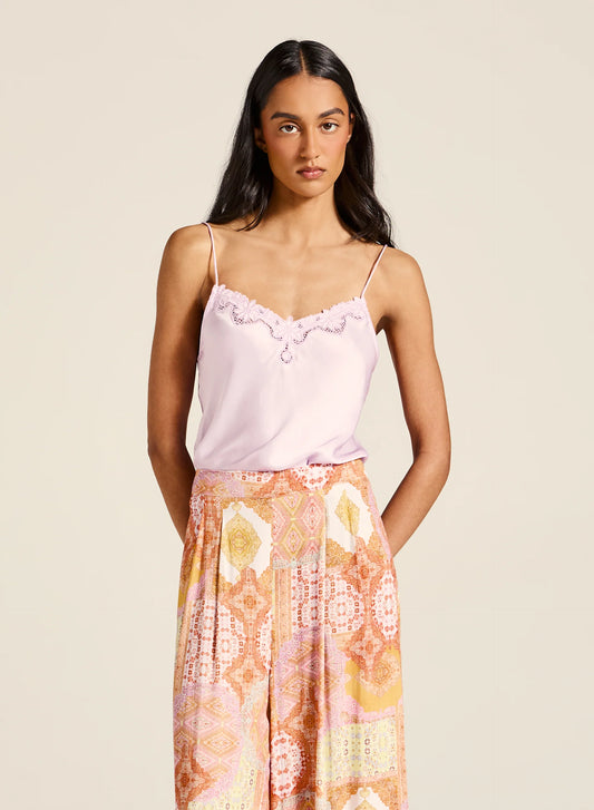 A relaxed fit wide leg pant, with a fitted waistband and gathered elastic panel in the back. Finished with an invisible zip for the perfect fit.

Product Details:

Fixed waistband with comfort elastic panel at back
Invisible zip with hook and eye at back
Wide leg
Pleats at front
Full length
Side pockets