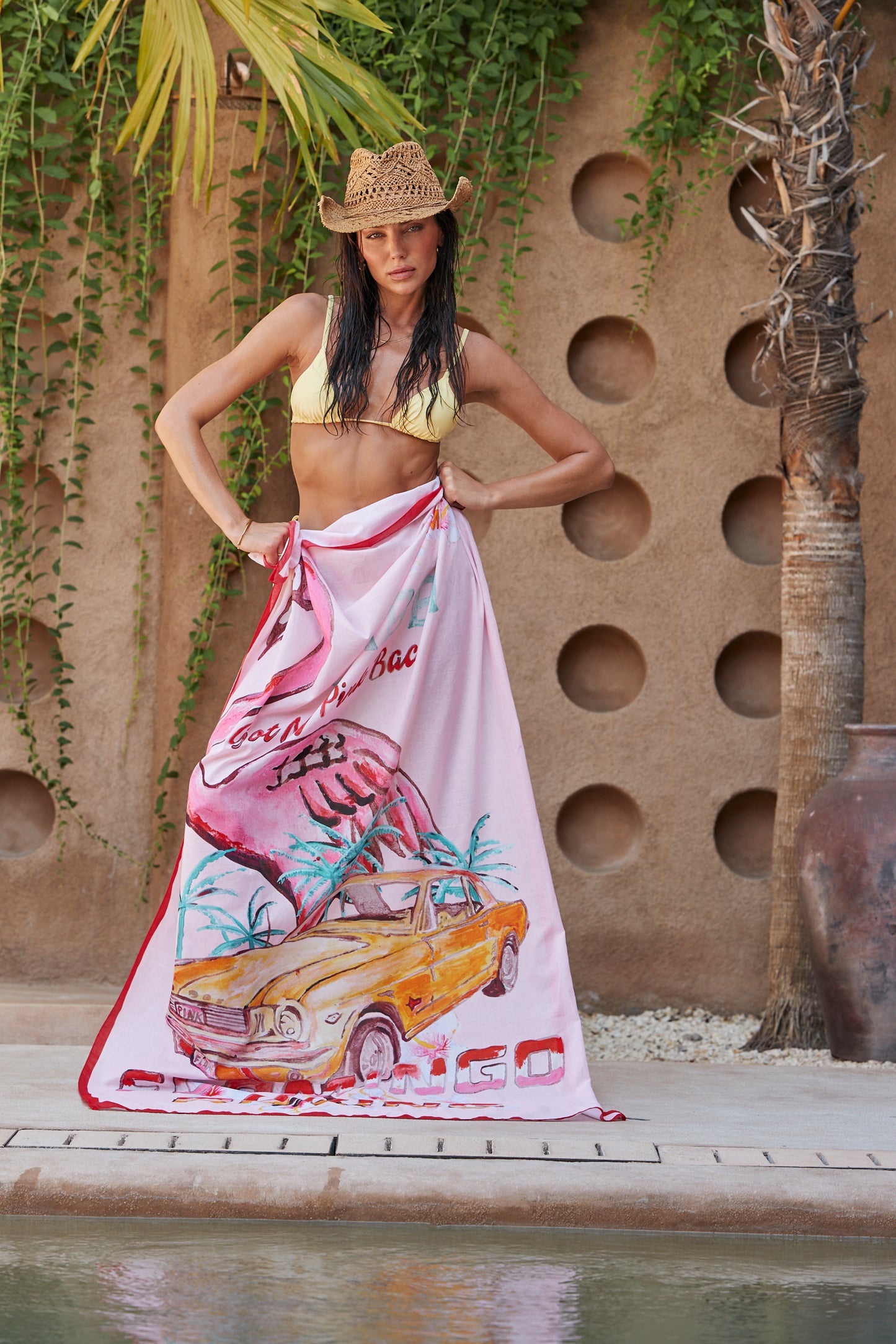 THAT'S A WRAP SARONG - Rodeo Pink - Meet your fun new beach bestie!
Your ticket to instant vacation vibes! Sip, swirl, and sway in style with this fabulously fun beach accessory. Whether you're chilling by the pool or catching rays on the shore, this sarong guarantees you'll be the main squeeze of the party. It's not just a sarong; it's a shore thing! Sip, slay, beach, repeat