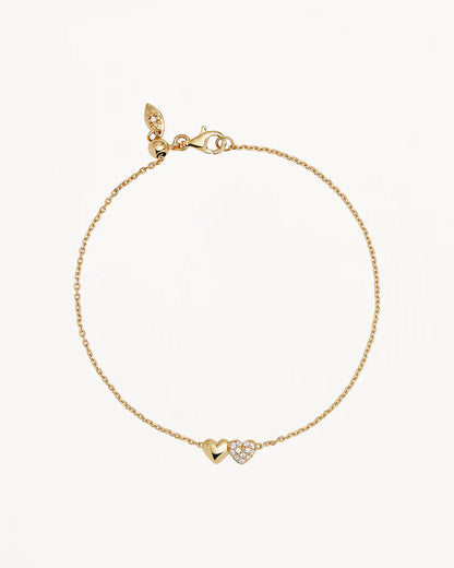 Express your unwavering love with&nbsp;the&nbsp;Always&nbsp;By&nbsp;Your&nbsp;Side&nbsp;Bracelet. This&nbsp;delicate piece symbolises&nbsp;the promise of being forever connected to those you cherish.&nbsp;Available in 18k gold vermeil.&nbsp;