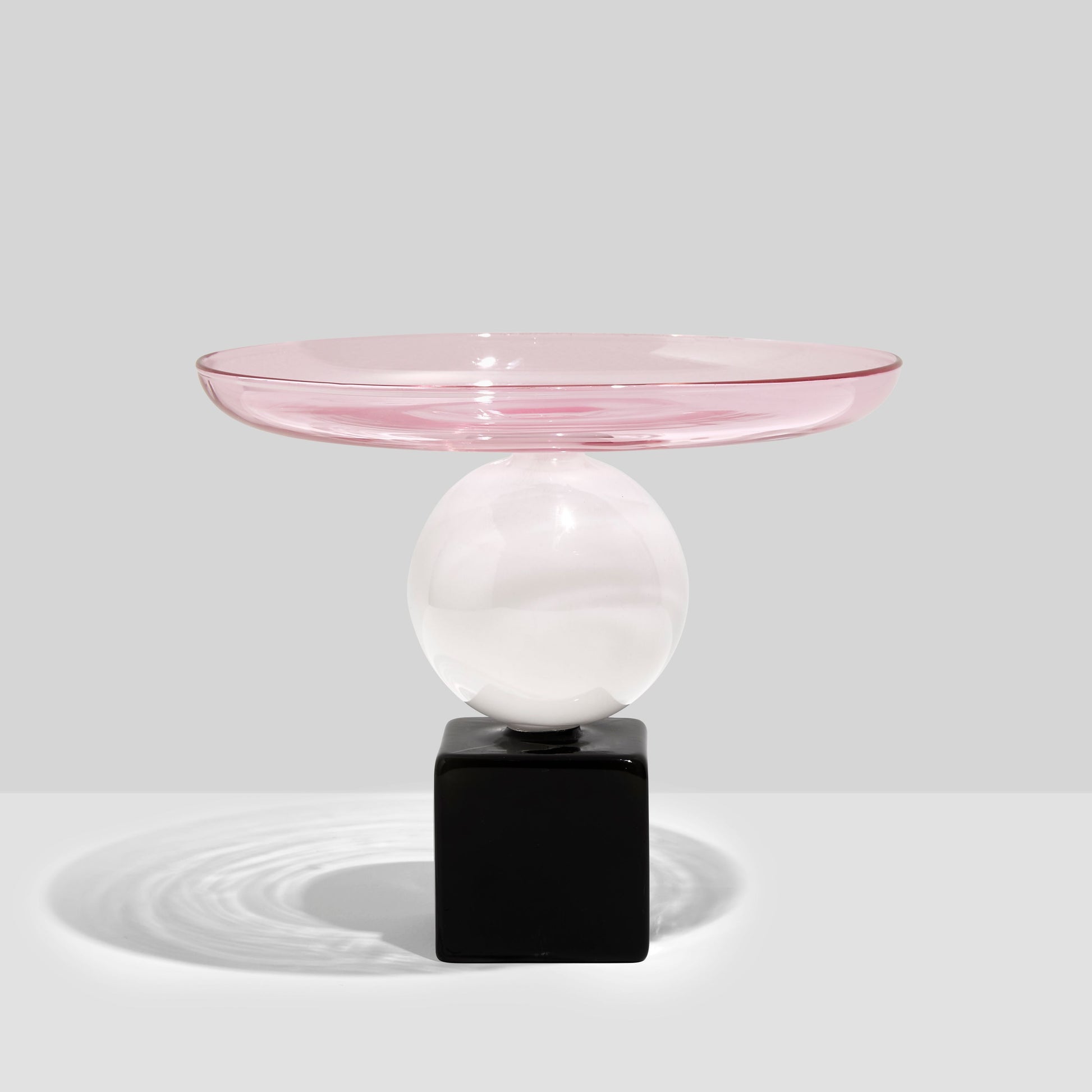 The Geo Cake Stand - Pink takes afternoon tea to the next level. This architecturally inspired piece is for those that like to entertain a little differently. 