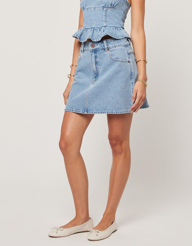 Material: Main: 81% Cotton + 16% Polyester + 2% Viscose + 1% Elastane Kaia Aline Skirt