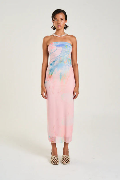 The strapless slip dress showcasing the Medusa Phase print in soft pastel hues features a form-fitting design with a double layered construction. It provides medium to sheer coverage and a flattering silhouette.

