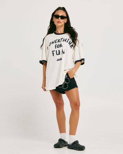 The Very Oversized Overthinker Tee

For those who can turn a single text into a 12-step emotional spiral 😅

Say hello to The Very Oversized Overthinker Tee - comfy, cheeky and relatable. Made from 100% cotton, this oversized beauty is your go-to for both chill days and mental marathons. With its hand-drawn I Overthink for Fun print and contrast trims, its giving main-character energy with a side of self-awareness.

Throw it on, grab a coffee and start over analyzing everything in style.