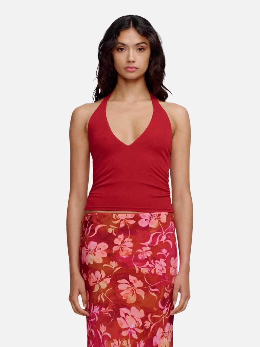 The Kyah Halter Top is a classic halter neck tank made in a super soft jersey fabrication. It features flattering gathered side seams and a low V neckline. There is an adjustable lingerie elastic across the back for support and is fully lined. We thought of everything with the Kyah making it an elevated essential piece for every Ownley girls wardrobe.