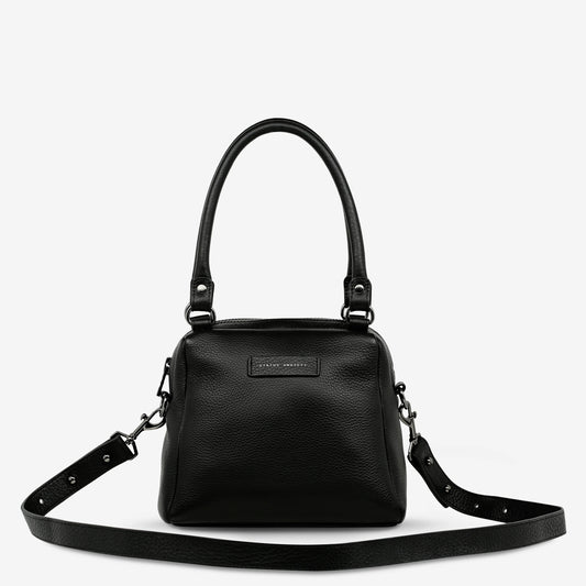 Good things come in small packages. Mini Mountains is a more compact version of the iconic Last Mountains bag. This day to night companion can be worn on elbow, shoulder, or cross body (with included long strap). Features a wide-opening main compartment, longer shoulder strap for added comfort, and secret magnet-close pocket on the outside for your phone etc.