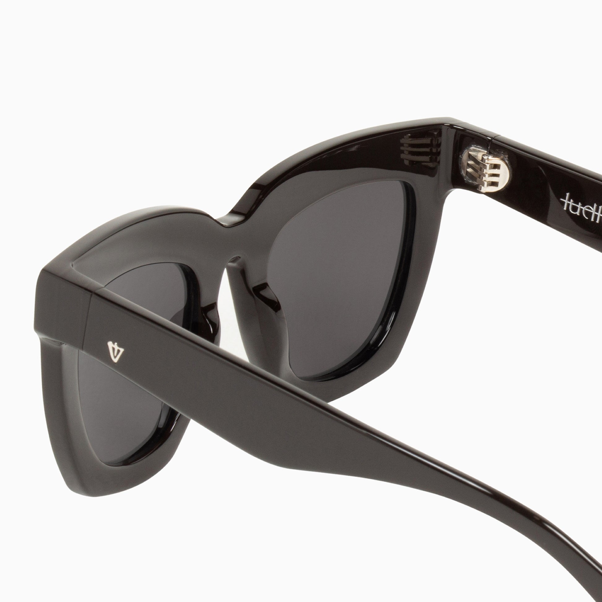 Valley Eyewear Ludlow Gloss Black Polarised Sunglasses Back View