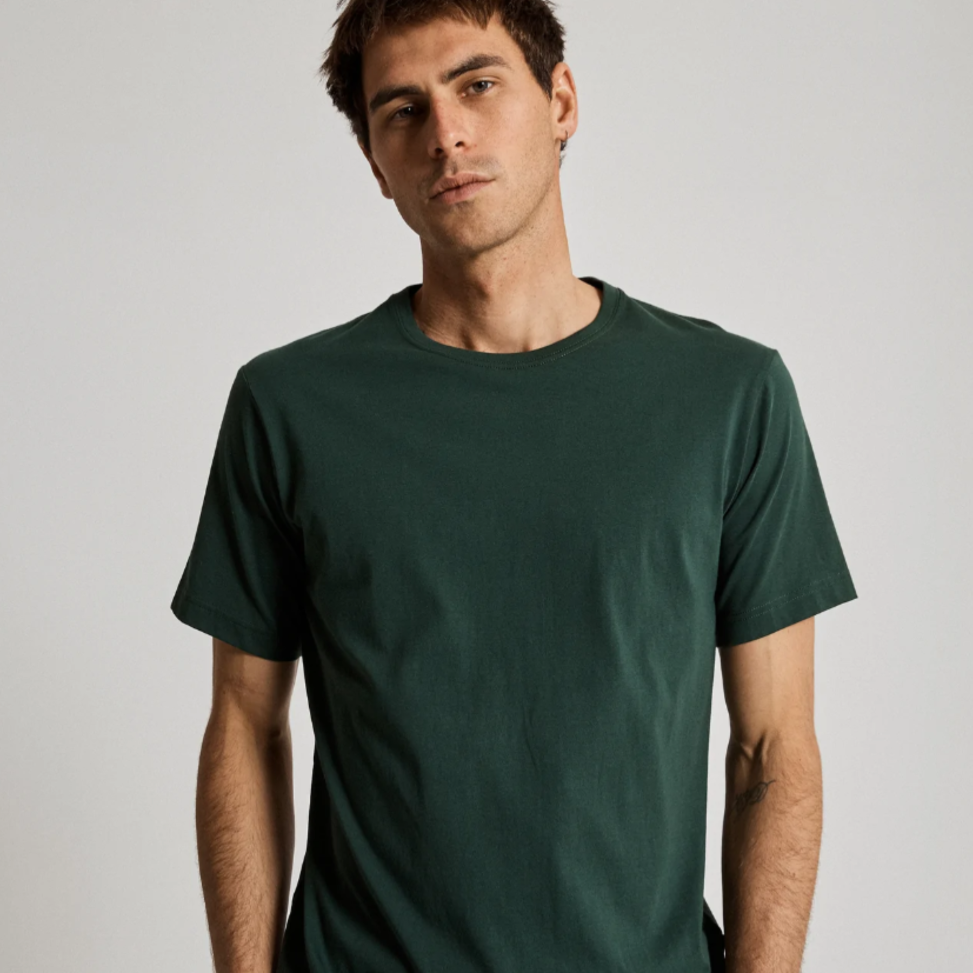 The Bottle Green Reginald tee is the foundation of the Mr Simple collection. A perfect everyday t-shirt that you'll love to wear day after day.