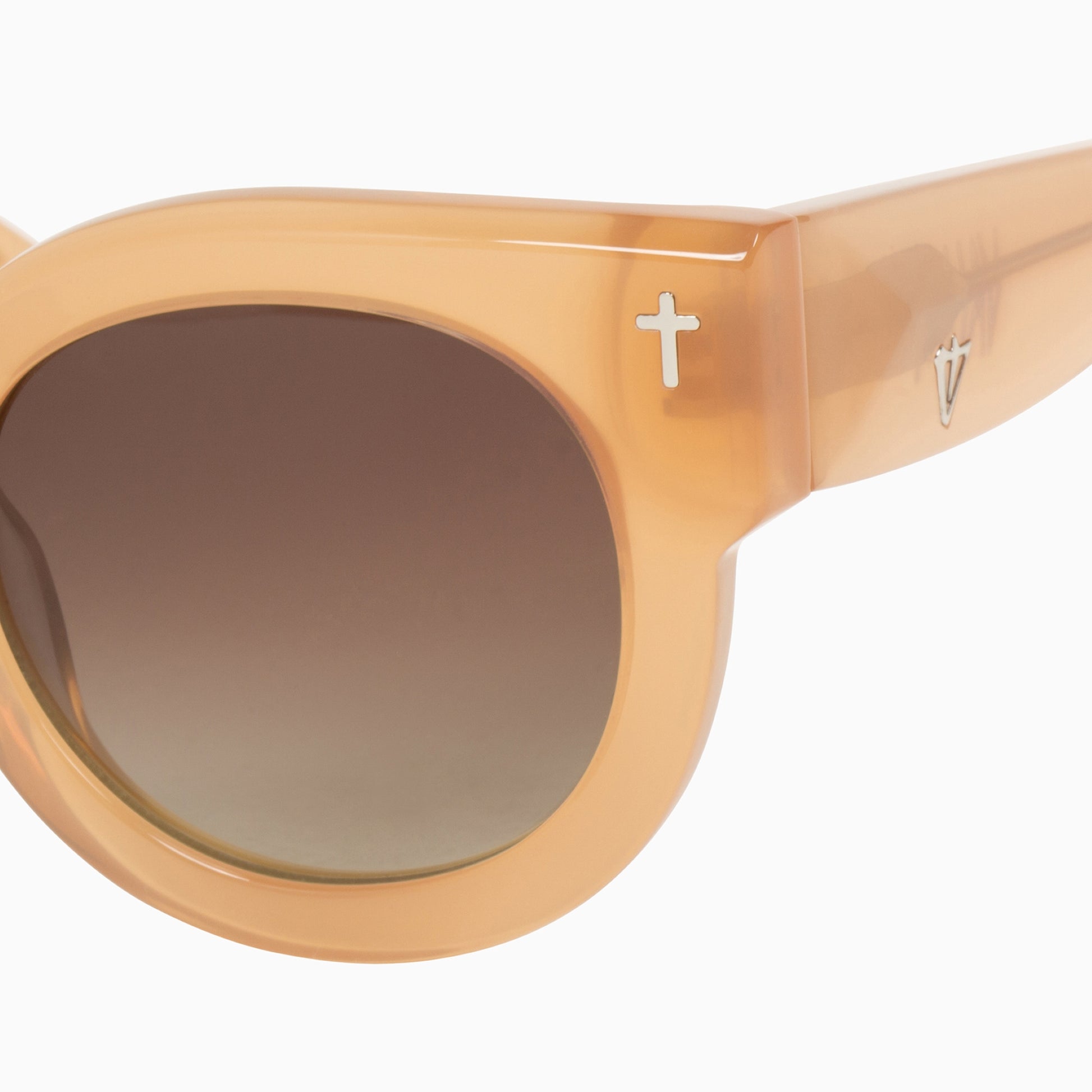 Valley A Dead Coffin Club Sunglasses peach with brown gradient lens close up